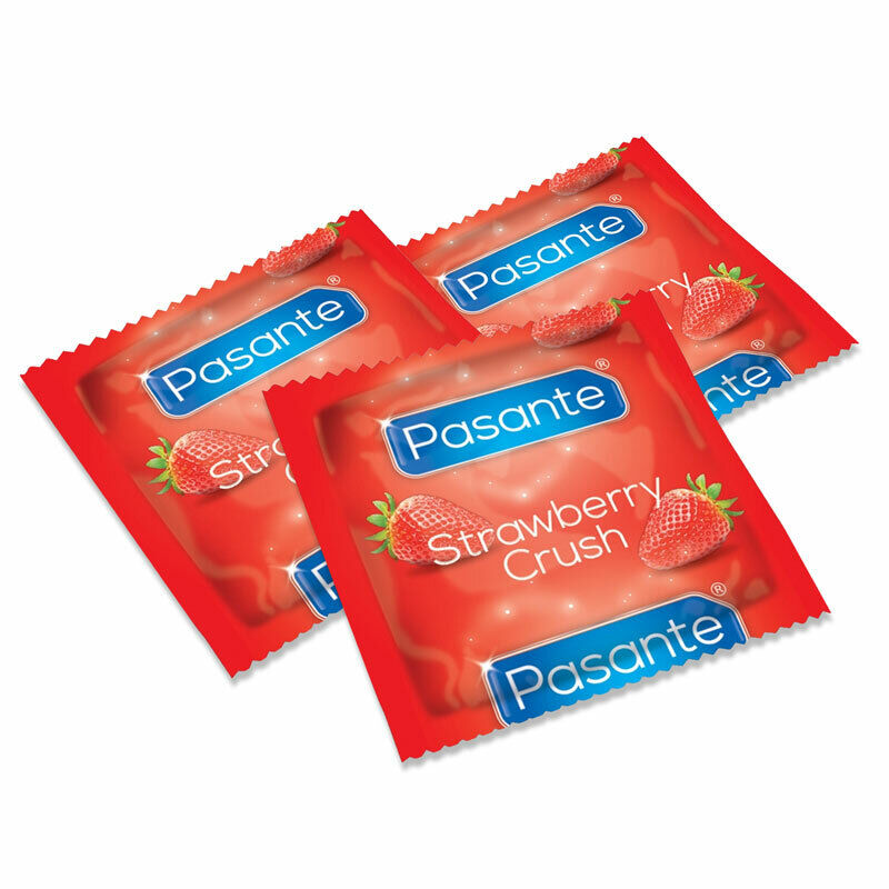 презервативы strawberry flavour condome